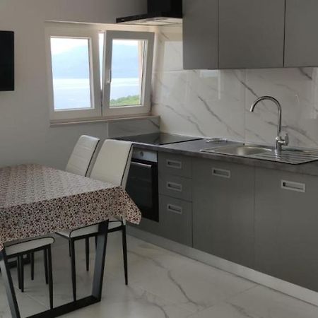 Apartments Inbox Kostrena Exteriör bild